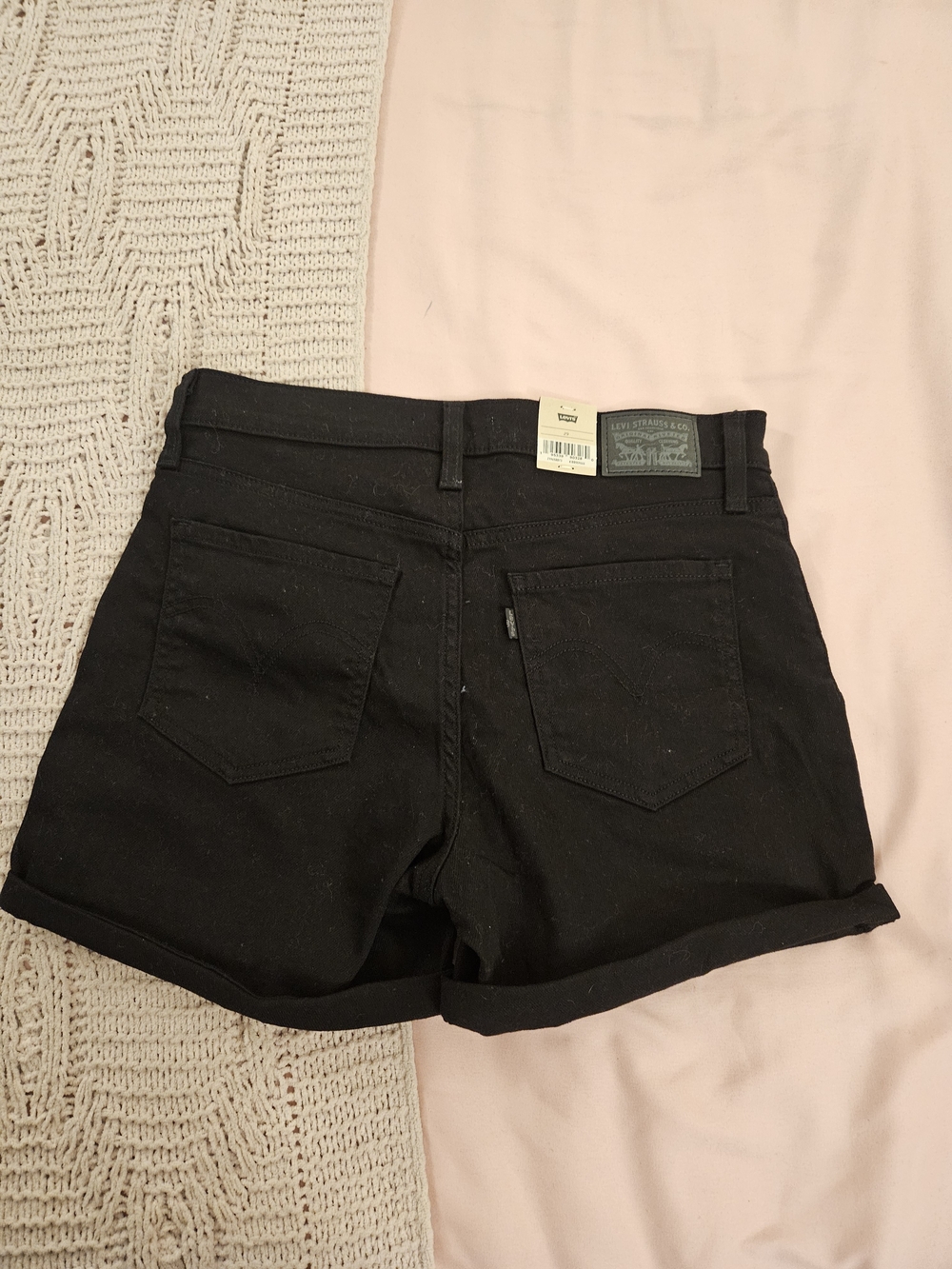 Levi's Black Women's Rolled-Hem Denim Shorts